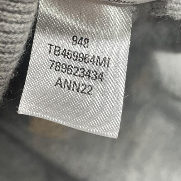 Treasure & Bond Sweater Womens XXS Gray V Neck Pullover Cashmere Blend Soft Knit - Picture 8 of 11